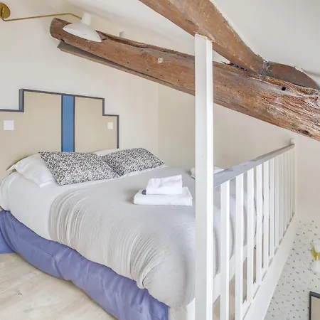 Nice Studio Near Porte Versailles B1 公寓
