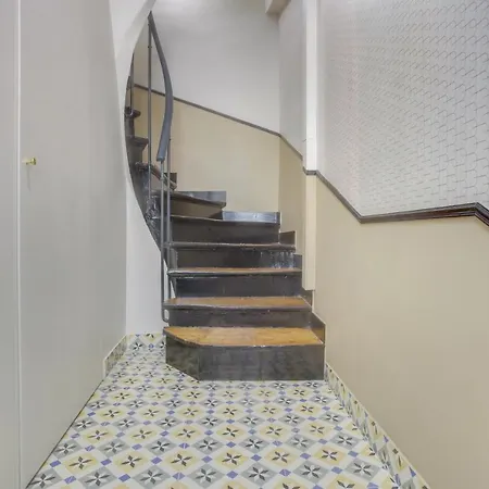 Nice Studio Near Porte Versailles B1 公寓